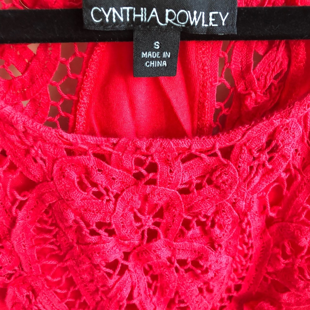✨CYNTHIA ROWLEY TOP✨ - Picture 2 of 7